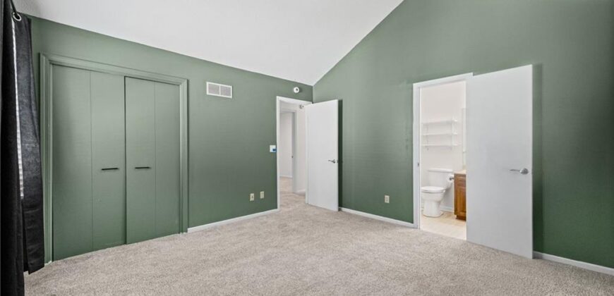10902 N Harrison Street, Kansas City, MO 64155