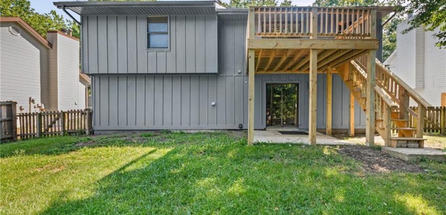 10902 N Harrison Street, Kansas City, MO 64155