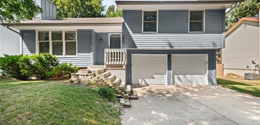 10902 N Harrison Street, Kansas City, MO 64155