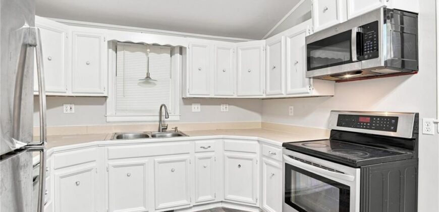 204 Meade Street, Liberty, MO 64068