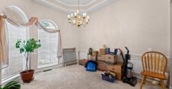 9202 N Charlotte Court, Kansas City, MO 64155