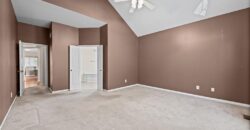 9202 N Charlotte Court, Kansas City, MO 64155