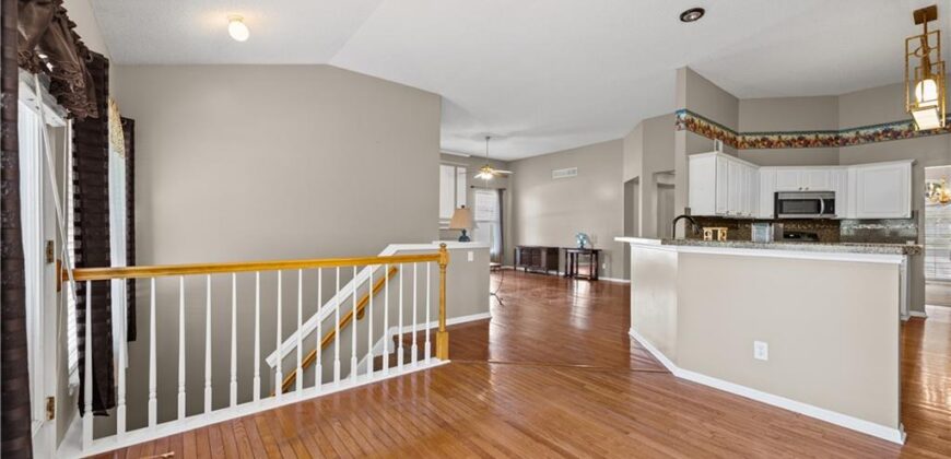 9202 N Charlotte Court, Kansas City, MO 64155