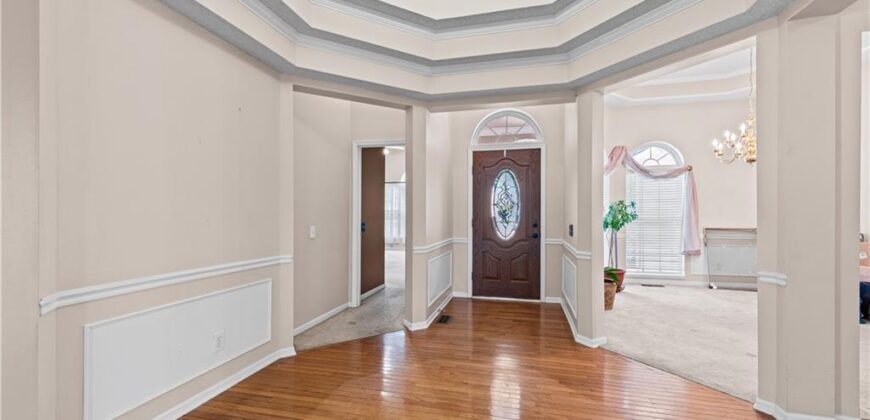 9202 N Charlotte Court, Kansas City, MO 64155
