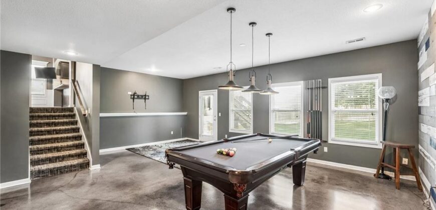 10616 NE 101ST Street, Kansas City, MO 64157