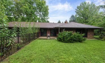 13619 Clementine Road, Smithville, MO 64089