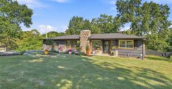 6004 NW Crystal Pool Drive, Platte Woods, MO 64151
