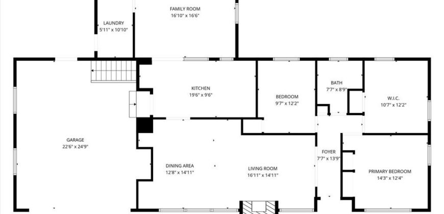 6004 NW Crystal Pool Drive, Platte Woods, MO 64151