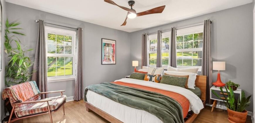 6004 NW Crystal Pool Drive, Platte Woods, MO 64151