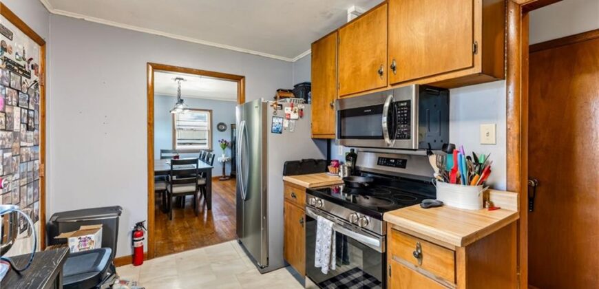 1004 NE 60th Street, Gladstone, MO 64118
