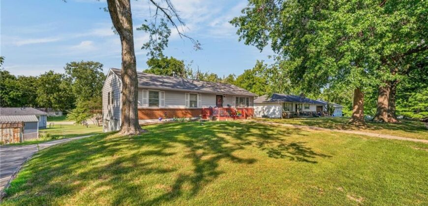 1004 NE 60th Street, Gladstone, MO 64118