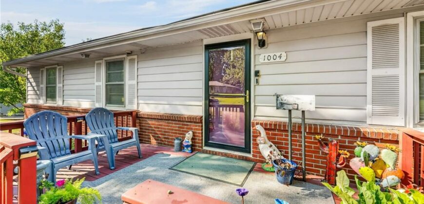 1004 NE 60th Street, Gladstone, MO 64118
