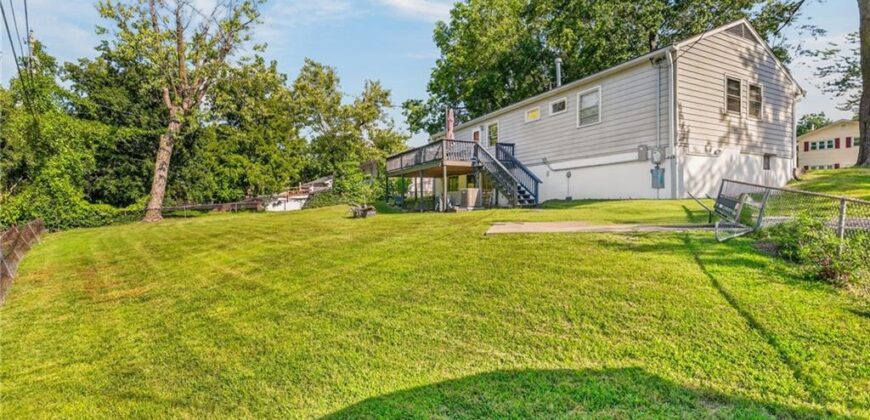 1004 NE 60th Street, Gladstone, MO 64118