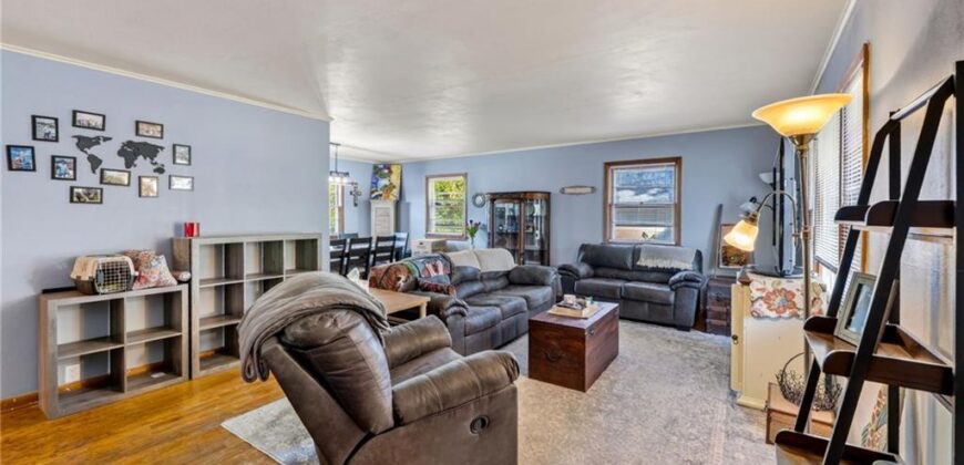 1004 NE 60th Street, Gladstone, MO 64118