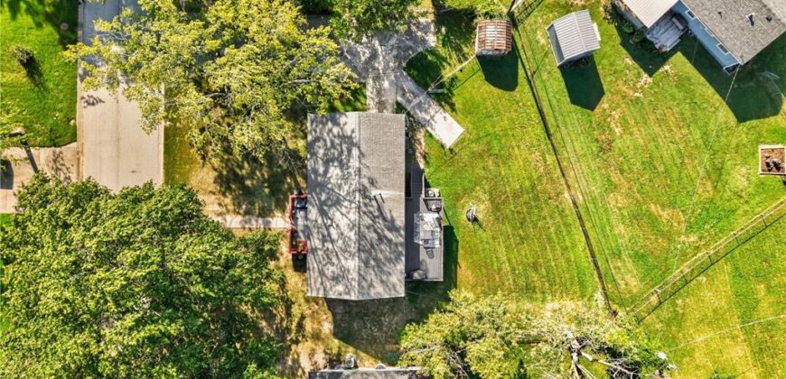 1004 NE 60th Street, Gladstone, MO 64118