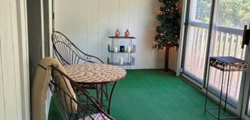 2283 NE 69th Street, Gladstone, MO 64118