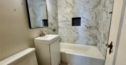 818 East Street, Parkville, MO 64152