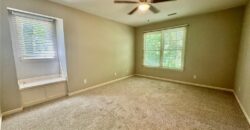 818 East Street, Parkville, MO 64152