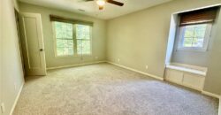 818 East Street, Parkville, MO 64152