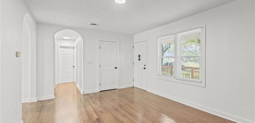 2308 NW 86TH Terrace, Kansas City, MO 64154