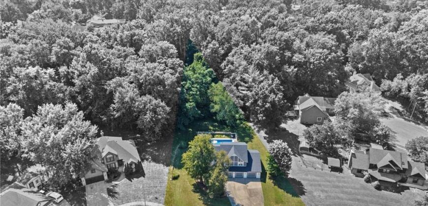 4511 NW APACHE Drive, Riverside, MO 64150