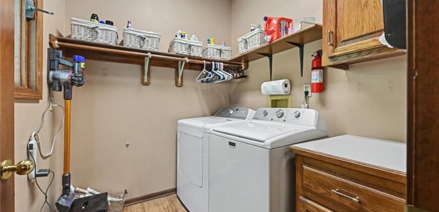 8225 NW Weatherby Drive, Weatherby Lake, MO 64152