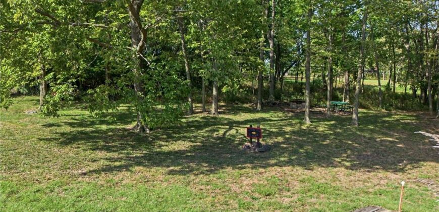 8225 NW Weatherby Drive, Weatherby Lake, MO 64152