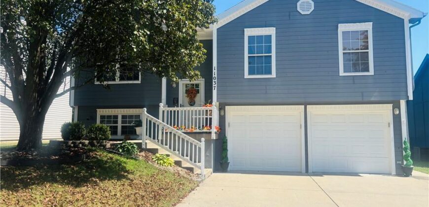 11037 N Lewis Avenue, Kansas City, MO 64157