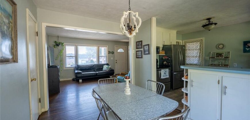136 NW North Shore Drive, Kansas City, MO 64151