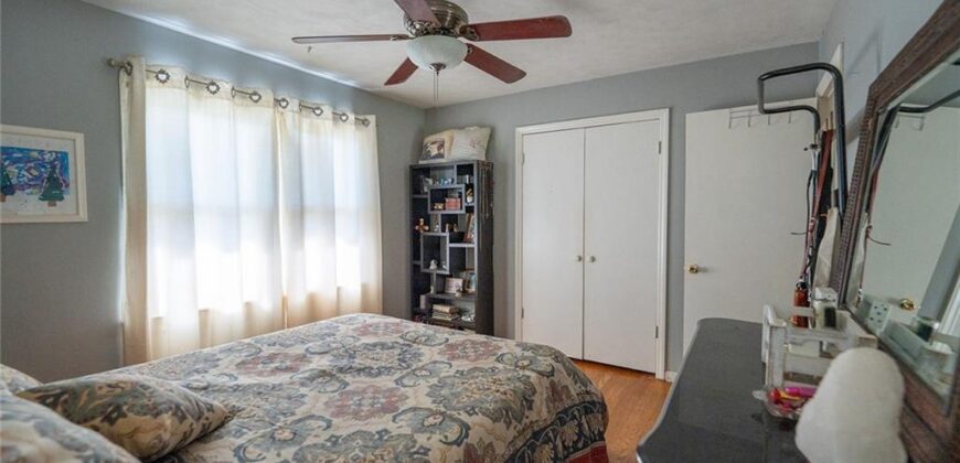 136 NW North Shore Drive, Kansas City, MO 64151