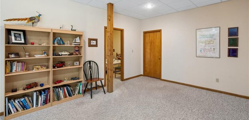 7418 N PROSPECT Avenue, Gladstone, MO 64119