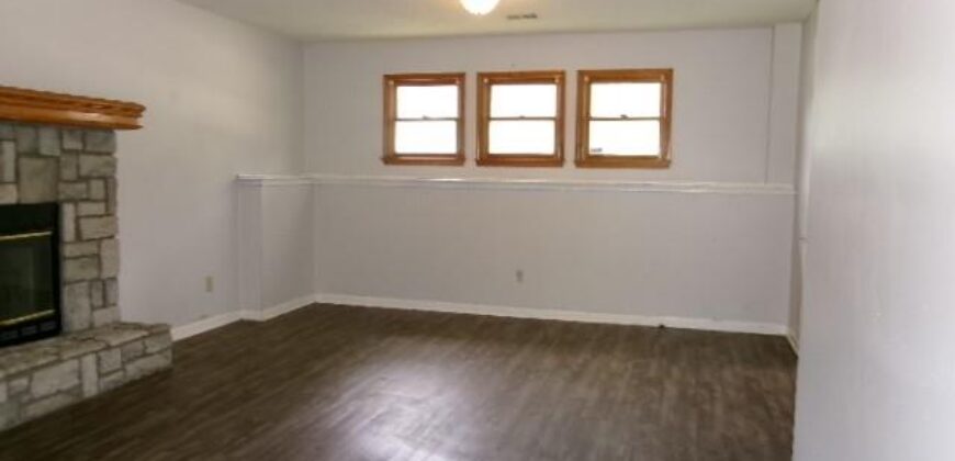 10507 N Central Street, Kansas City, MO 64155