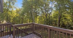207 Lakeview Drive, Smithville, MO 64089