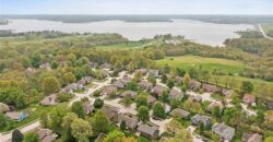 207 Lakeview Drive, Smithville, MO 64089