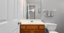207 Lakeview Drive, Smithville, MO 64089