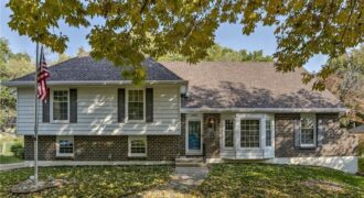 2612 NE 69th Street, Gladstone, MO 64119
