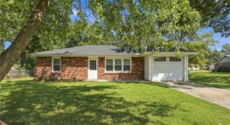 505 Quincy Boulevard, Smithville, MO 64089