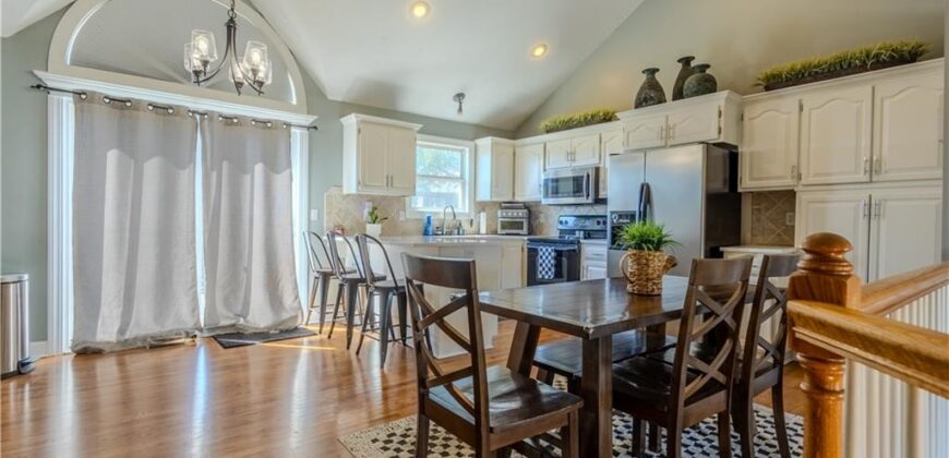 1802 Lauren Lane, Kearney, MO 64060