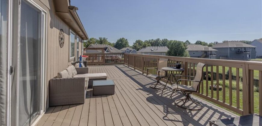 1802 Lauren Lane, Kearney, MO 64060