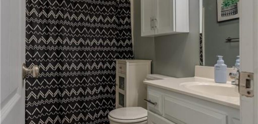 1802 Lauren Lane, Kearney, MO 64060