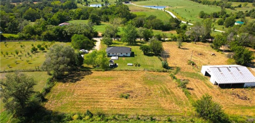 15625 Washington School Road, Excelsior Springs, MO 64024