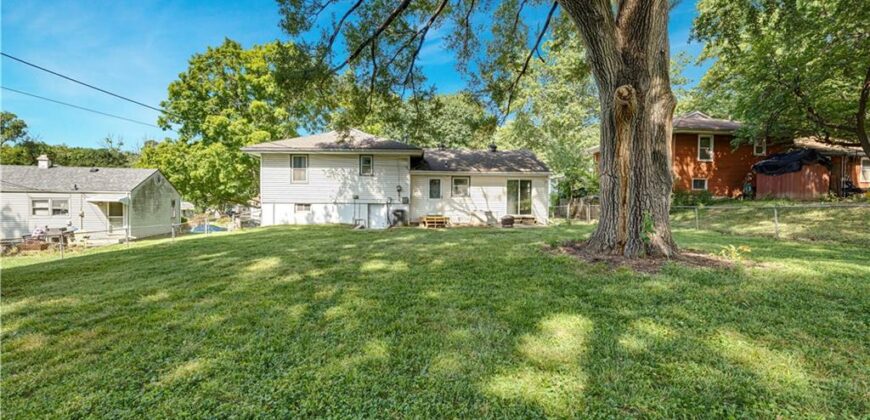 3421 N Chelsea Avenue, Kansas City, MO 64117