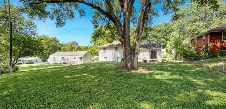3421 N Chelsea Avenue, Kansas City, MO 64117