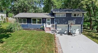 2208 NE 60th Terrace, Gladstone, MO 64118
