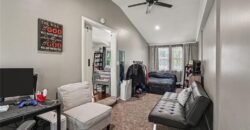 2208 NE 60th Terrace, Gladstone, MO 64118