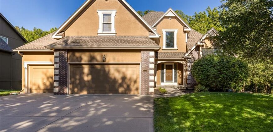 9031 N Manning Avenue, Kansas City, MO 64157