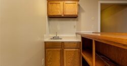 9031 N Manning Avenue, Kansas City, MO 64157