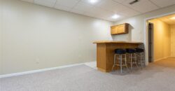 9031 N Manning Avenue, Kansas City, MO 64157