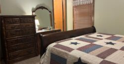 6527 Sioux Drive, Parkville, MO 64152