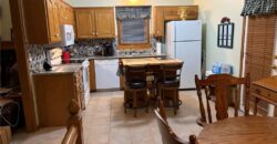 6527 Sioux Drive, Parkville, MO 64152
